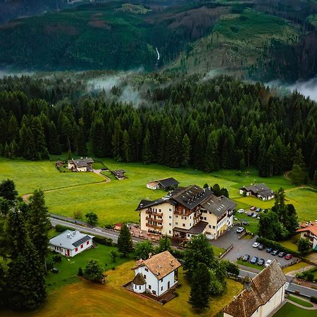Hotel Bellamonte بريدازو المظهر الخارجي الصورة