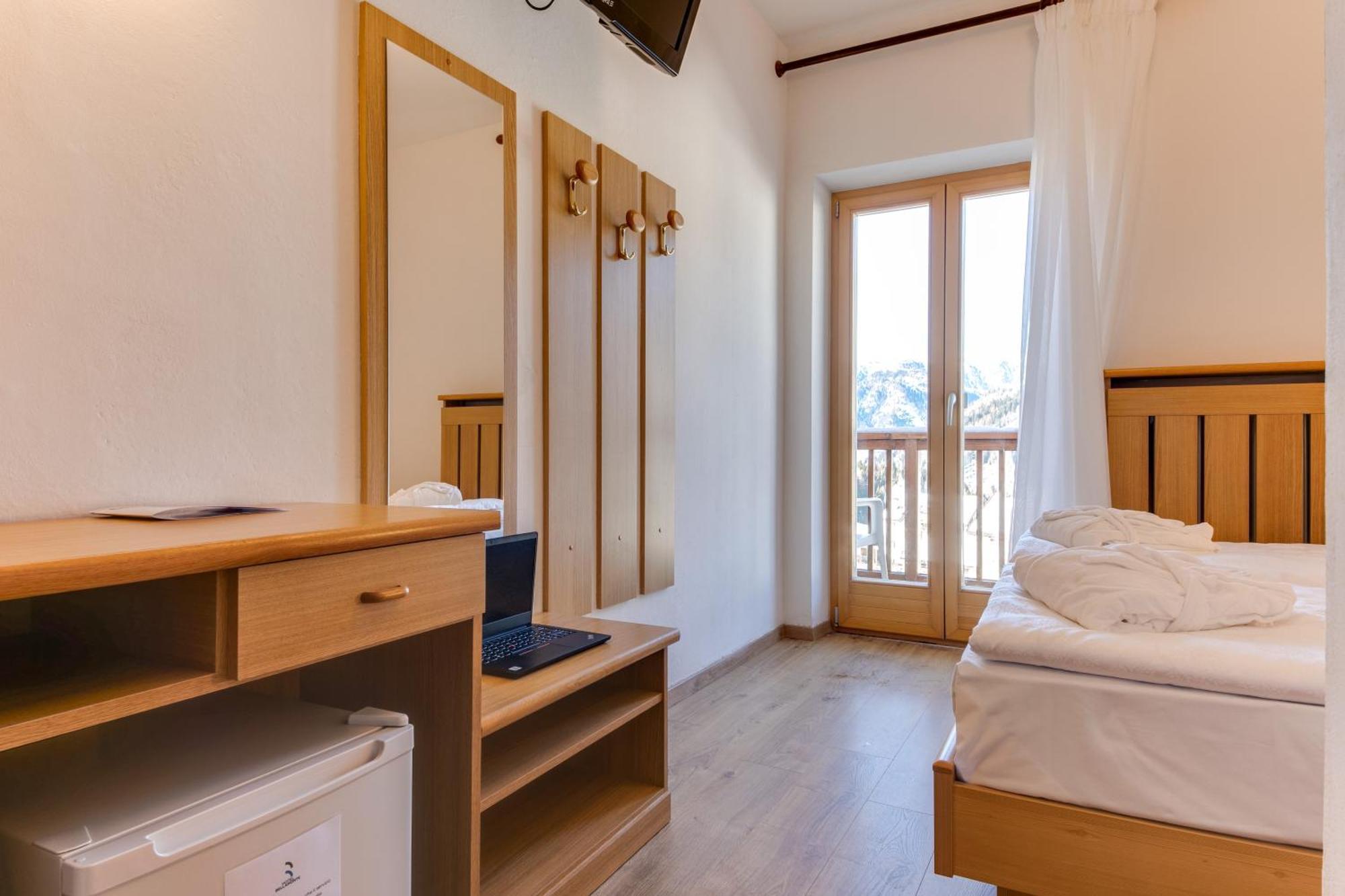 Hotel Bellamonte بريدازو الغرفة الصورة