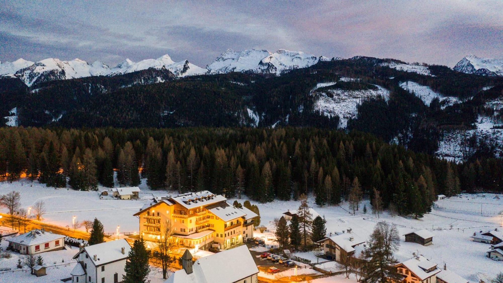 Hotel Bellamonte بريدازو المظهر الخارجي الصورة